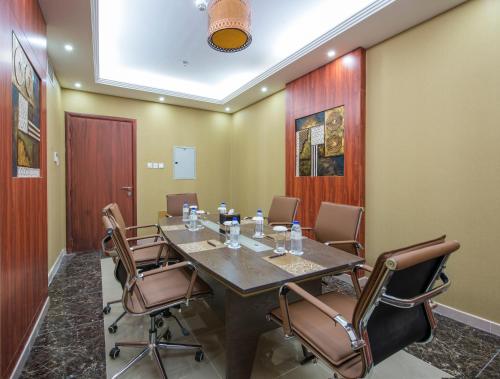 AL FAREJ HOTEL DUBAI